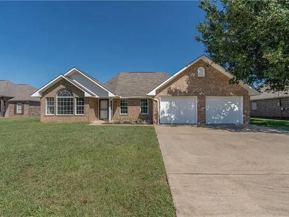 654 Culbertson Ln, Natchitoches, LA 71457