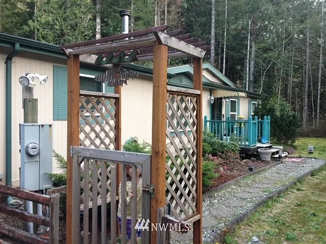 59534 Cascade Rockport Road photo 1