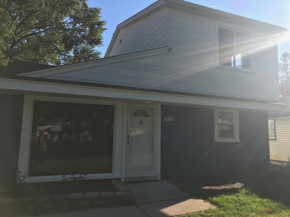 1st image of 25259 Hopkins St