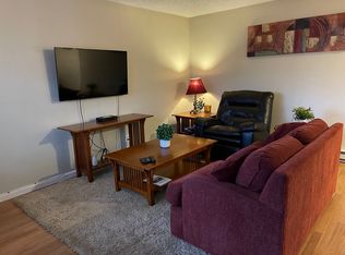 306 Pleasant St APT 4, Grass Valley, CA 95945