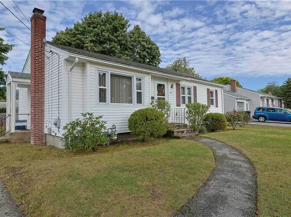 867 Church Ave, Warwick, RI 02889