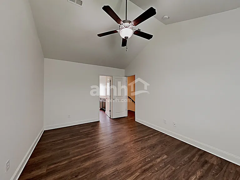 1706 Antebellum Dr — Photo 11