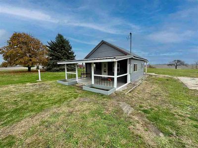 112 E South St, Ollie, IA, 52576