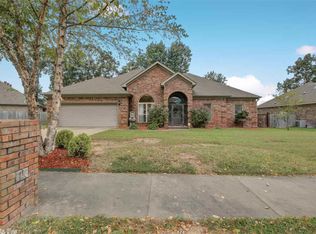 16 Crosswinds Dr, Cabot, AR 72023