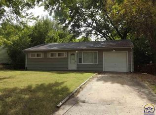 1711 SE Lott St, Topeka, KS 66605
