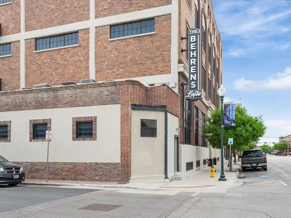 219 S 4th St #201, Waco, TX 76701