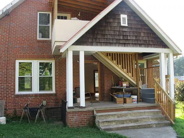 side porch 726A rarely uses front door