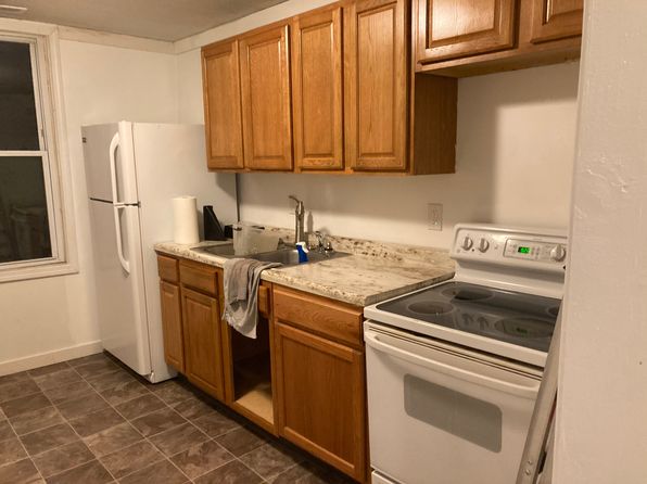 800 1/2 Adams St #2
