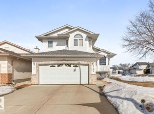 6704 164th Ave NW, Edmonton, AB