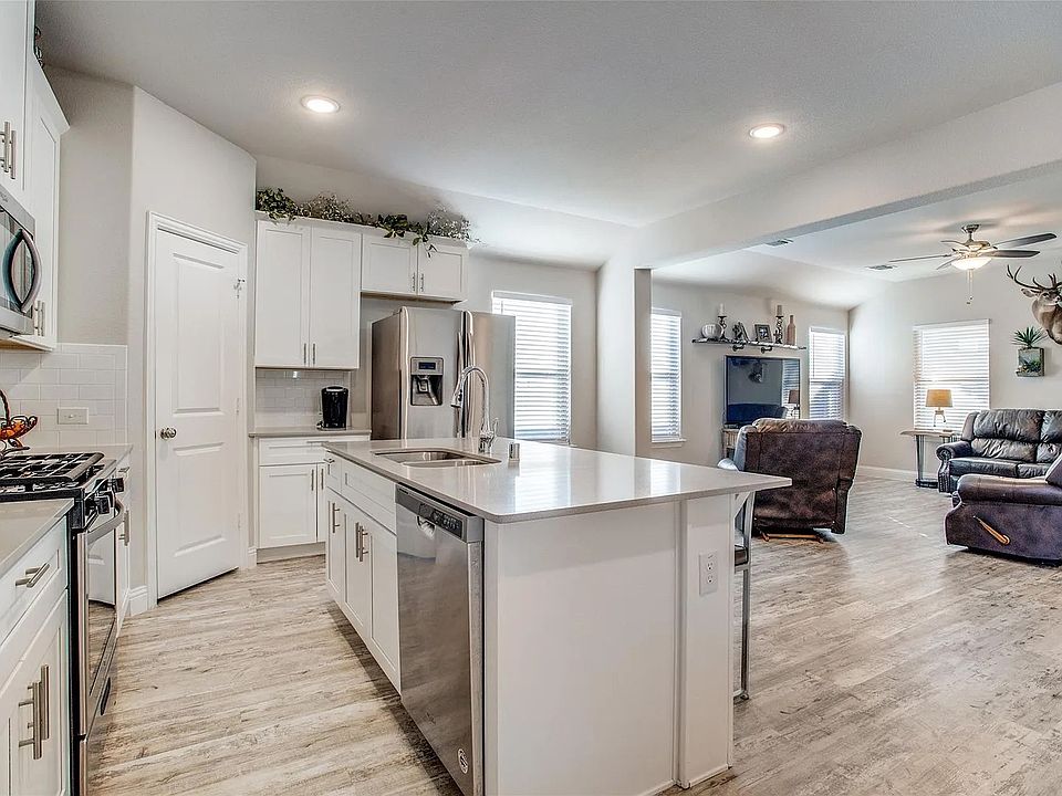 1st image of 3717 Sweetclover Dr
