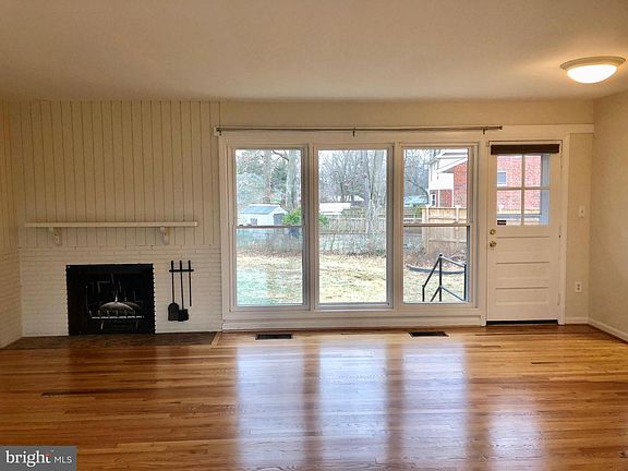 2nd image of 2611 Sigmona St