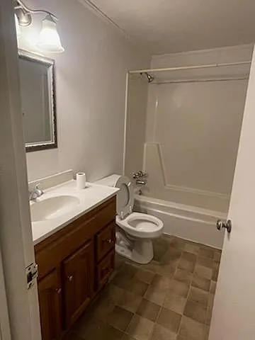 354 W 31st St #C — Photo 5