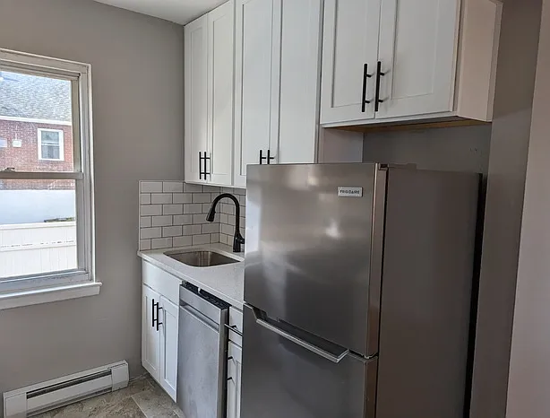 Studio, $1,695 — Photo 3