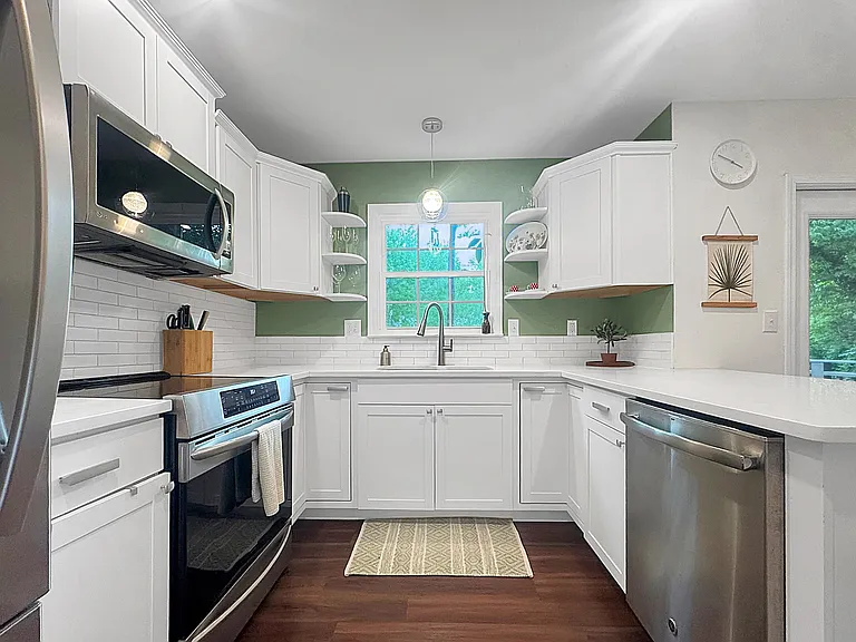 902 Creekside Dr #2 — Photo 7