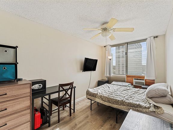 5th image of 1535 Pensacola St APT 903