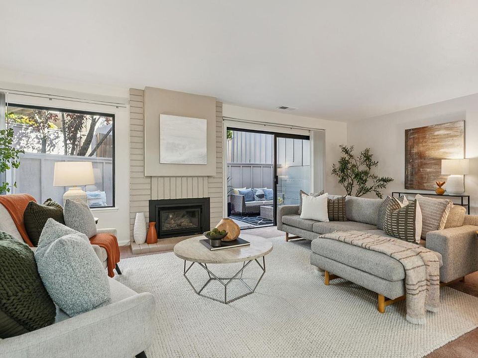 1st image of 3 Duarte Court