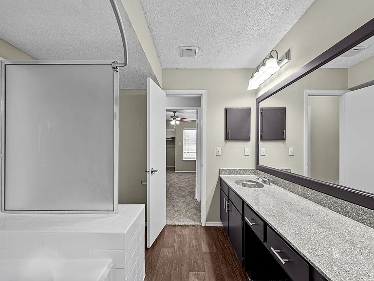 Bravo Apartment Living — Photo 20