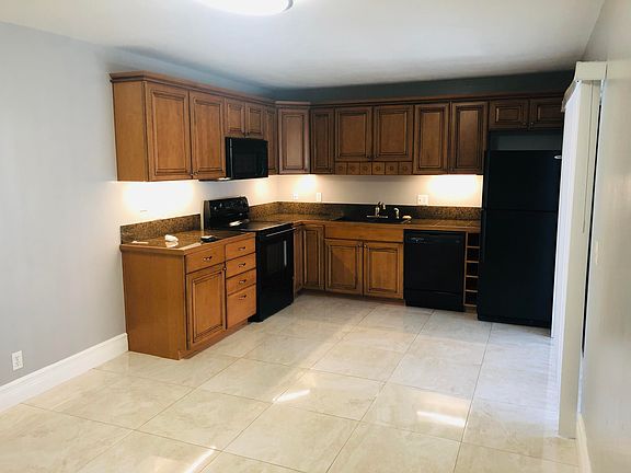 2nd image of 2152 White Pine Cir APT D