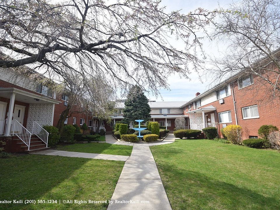1st image of 1319 Anderson Ave #17-1917