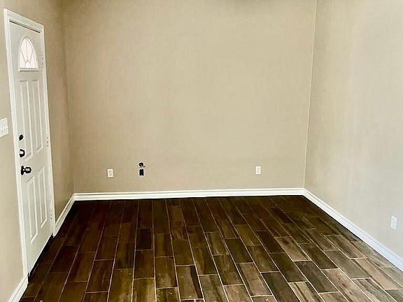 4th image of 2517 Chuparosa Ct #3