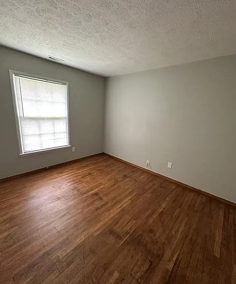 6111 Chambers Way — Photo 7
