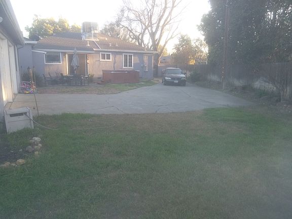 4th image of 3531 W Alpine Ave