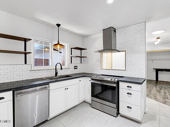 3rd image of 1773 Weston Cir