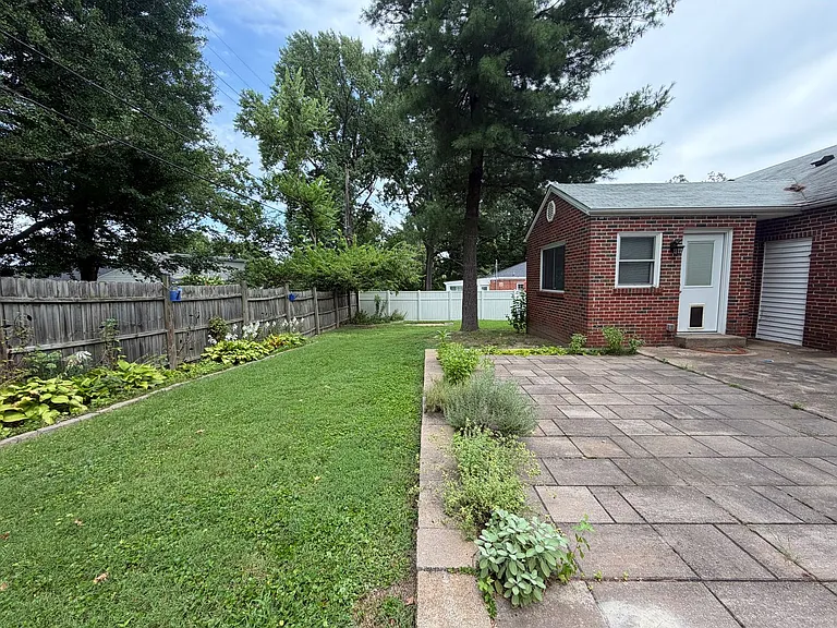 421 Cannonbury Dr — Photo 29