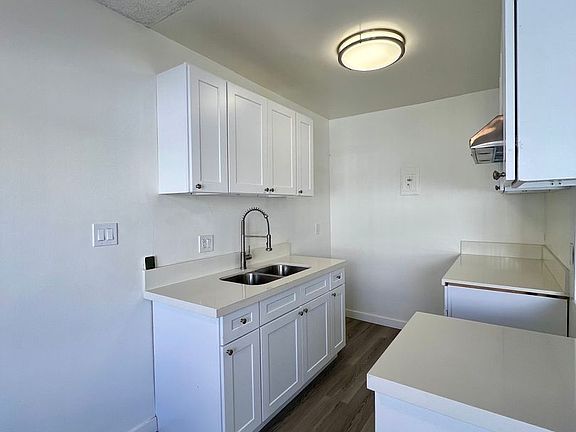 5th image of 21 E Thornton Ave APT 29