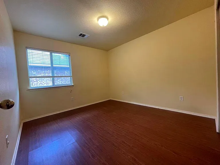 2416 Socorro Bnd — Photo 12