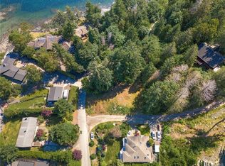 3334 Blueback Dr, Nanaimo, BC V9P 9H9