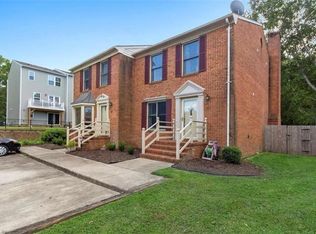 10 Riverview Ct, Suffolk, VA 23434