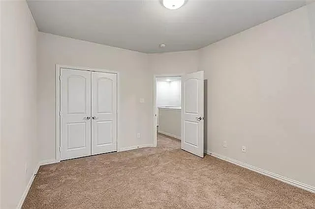 2 bed, 1522 sqft, $2,350 — Photo 3