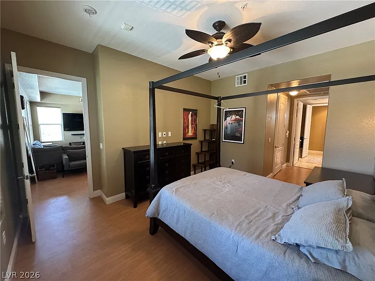 50 E Serene Ave #203 — Photo 16