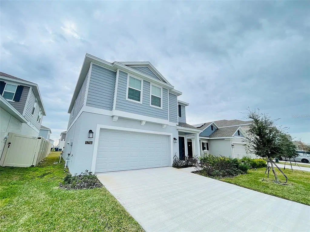 4 bed, 2.5 bath, 1932 sqft, $2,250 — Photo 3