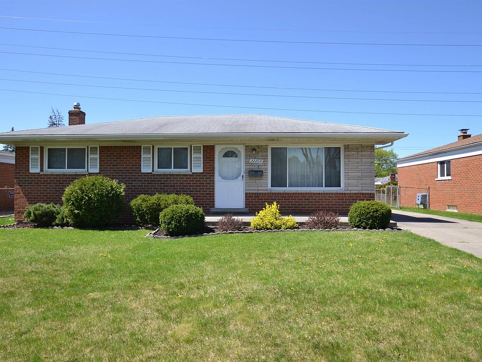 1st image of 32205 Stricker Dr