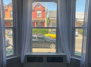 214 Mary St #1, Hamilton, ON L8L 4W1