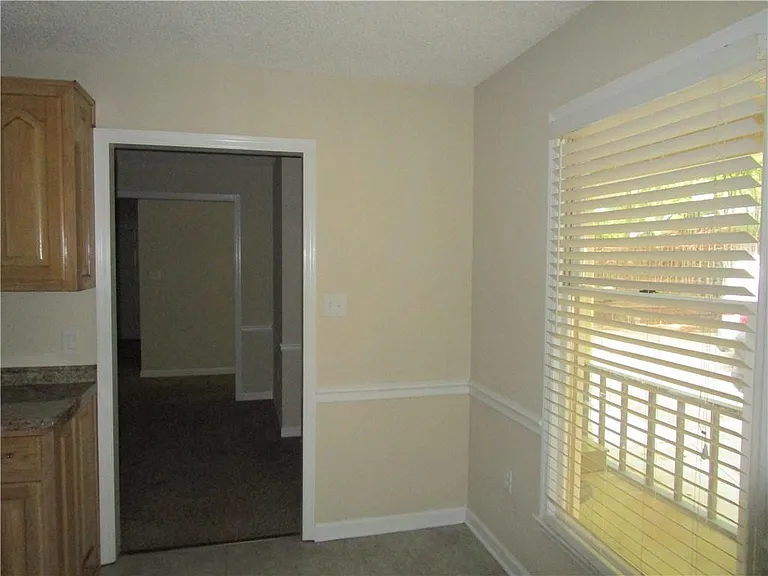 2429 Thompson Mill Rd — Photo 11