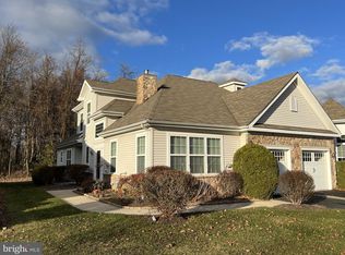 60 Wiltshire Dr, Lawrence Township, NJ 08648