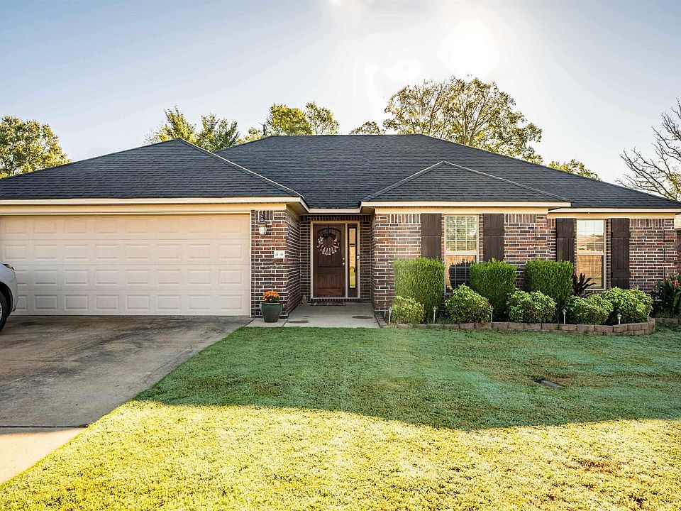 1st image of 44 Onyx Dr