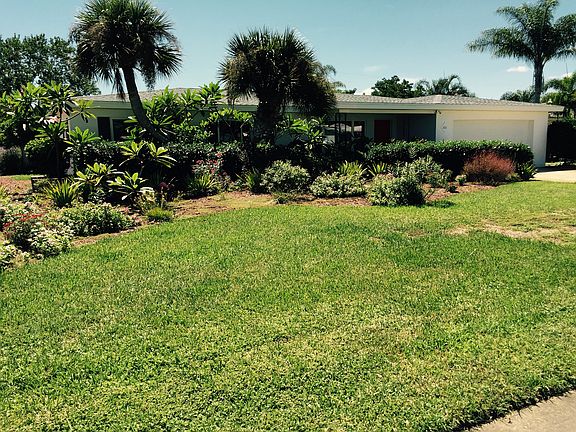 Large corner lot
