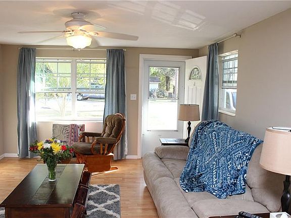 4th image of 2502 Boyd Dr