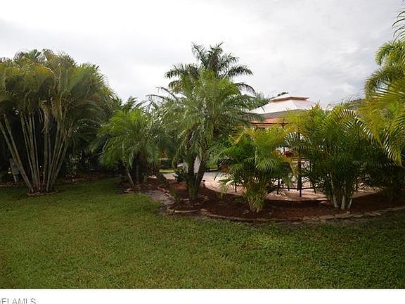 4th image of 5863 Burrwood Ct