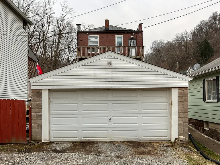 403 Wall Ave #AVENUE1 — Photo 17