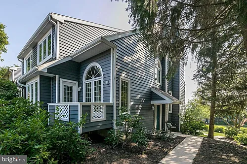 311 Whistling Swan Ln Photo 1