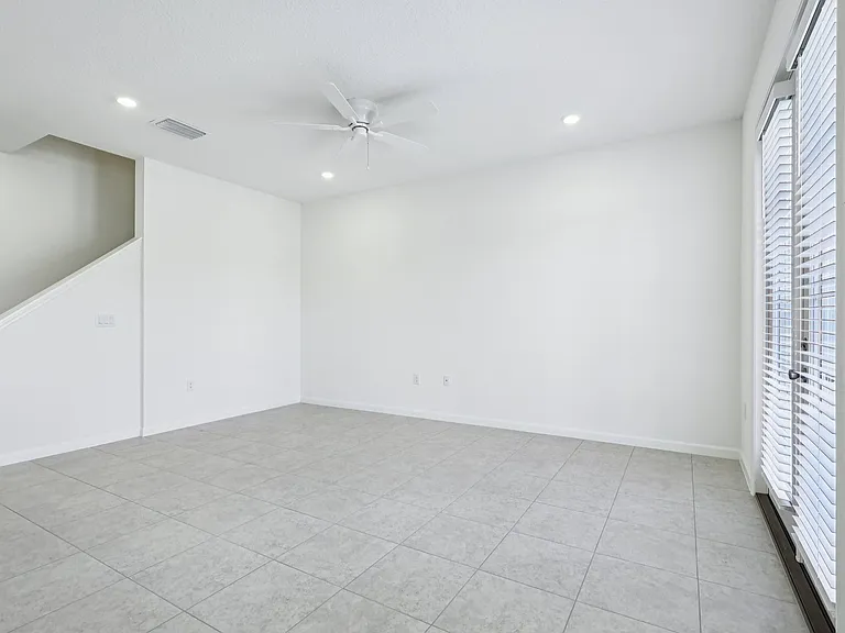 Nona Homes — Photo 29