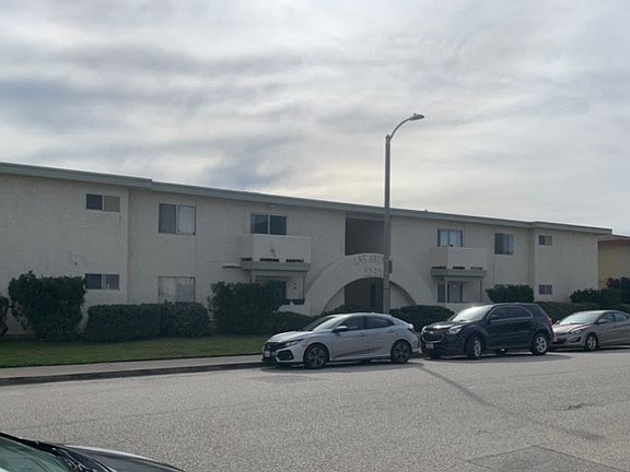 3rd image of 5230 Driftwood St #19