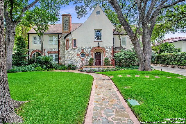 1st image of 226 Park Hill Dr