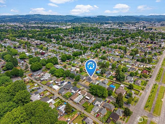 3rd image of 440 25th Avenue