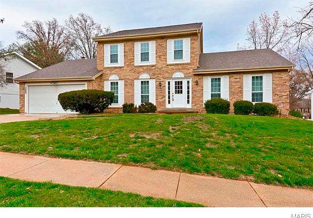 1st image of 312 Oakleigh Woods Dr